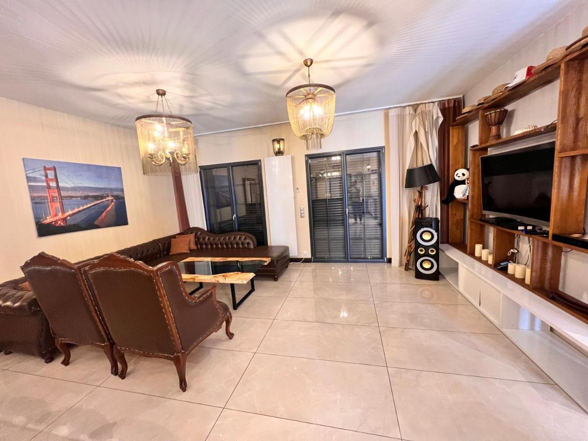 Paris Luxury Guest House - Cdg Aeroport 鲁瓦西昂法兰西 外观 照片